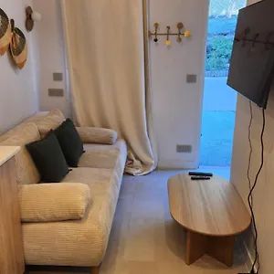 Beau Rénové Dans Résidence Avec Piscine Appartement Saint-Tropez